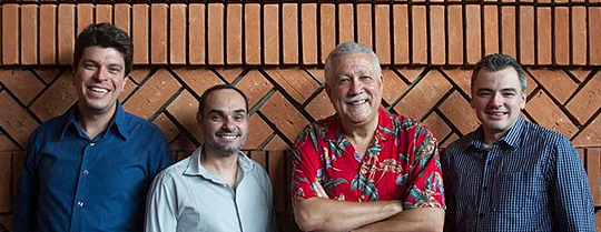 O cubano Paquito D’Rivera, clarinetista e saxofonista se apresentará com os brasileiros do Trio Corrente O cubano Paquito D’Rivera, clarinetista e saxofonista