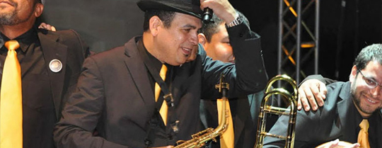 Spok Frevo Orquestra, mistura jazz e frevo, ritmo tradicional pernambucano Spok Frevo Orquestra, ritmo tradicional pernambucano