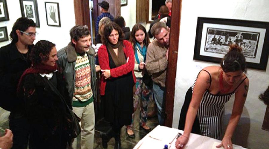 Mostra de xilogravura de Laís Helena
