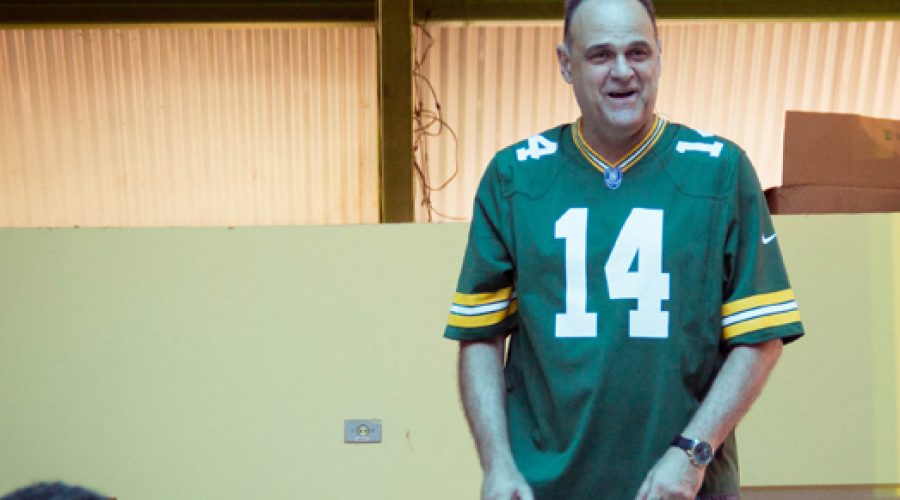 Ídolo do esporte emociona público de Ilhabela