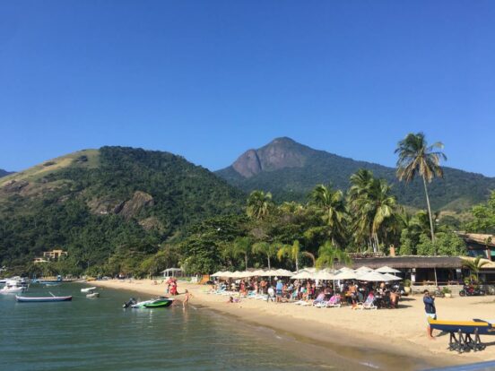 Quiosque - Praia do Pequeá em Ilhabela