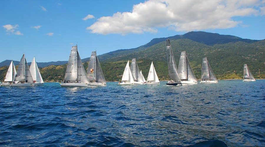 Semana de Vela começa com pouco vento